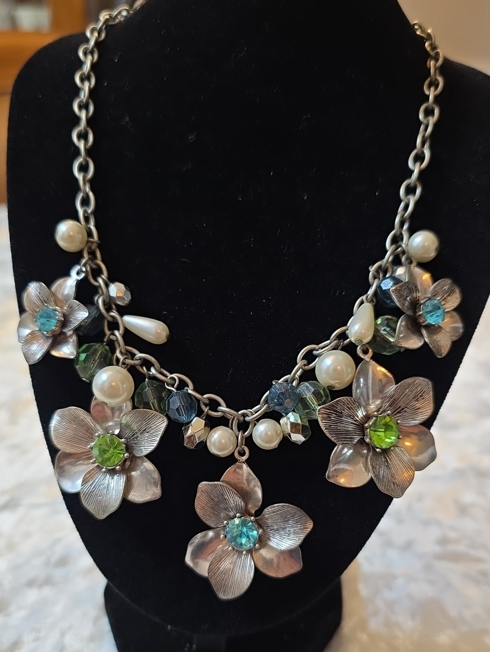 Premier Designs Retired Garden Gate Silver-tone Floral Statement Necklace